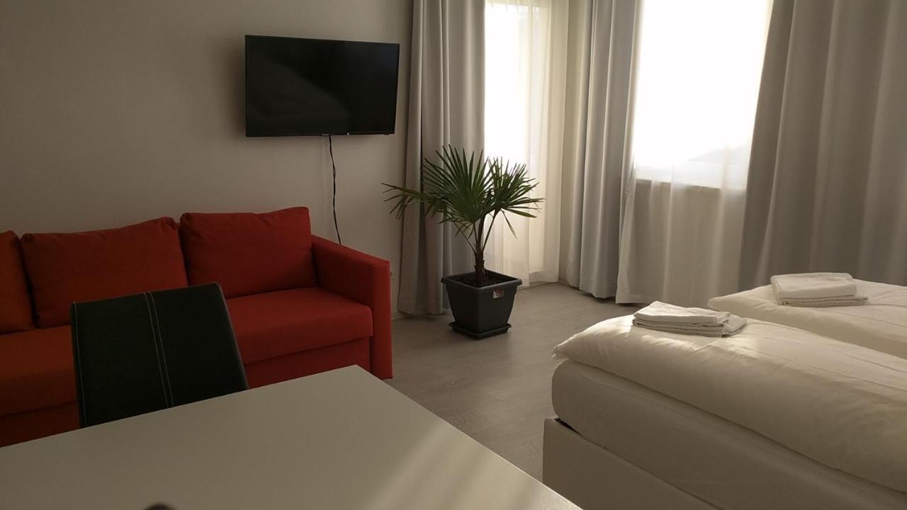 101 Athen, Studio Apartment, 38M2 1-4 Pers Klagenfurt am Woerthersee Exterior photo